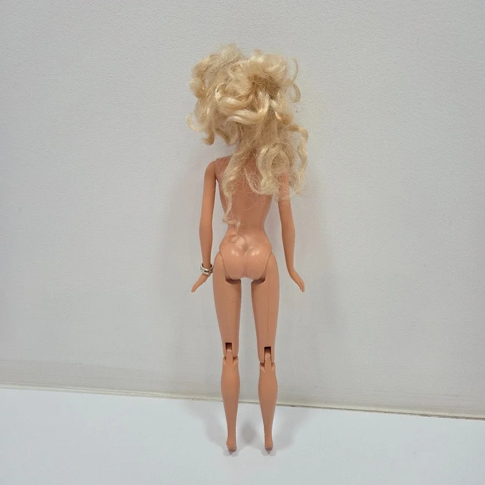 My Scene Night On The Town Barbie Rooted Eyelashes Nude Doll Bracelet & Headband